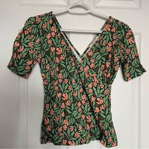 Meemoza 🇨🇦 Lara 3/4 sleeve top with crossover neckline